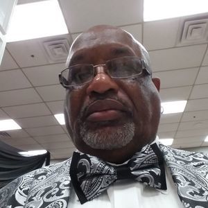 Meet your Posher, Ronnie